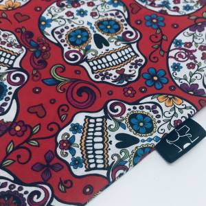 skull red bandana